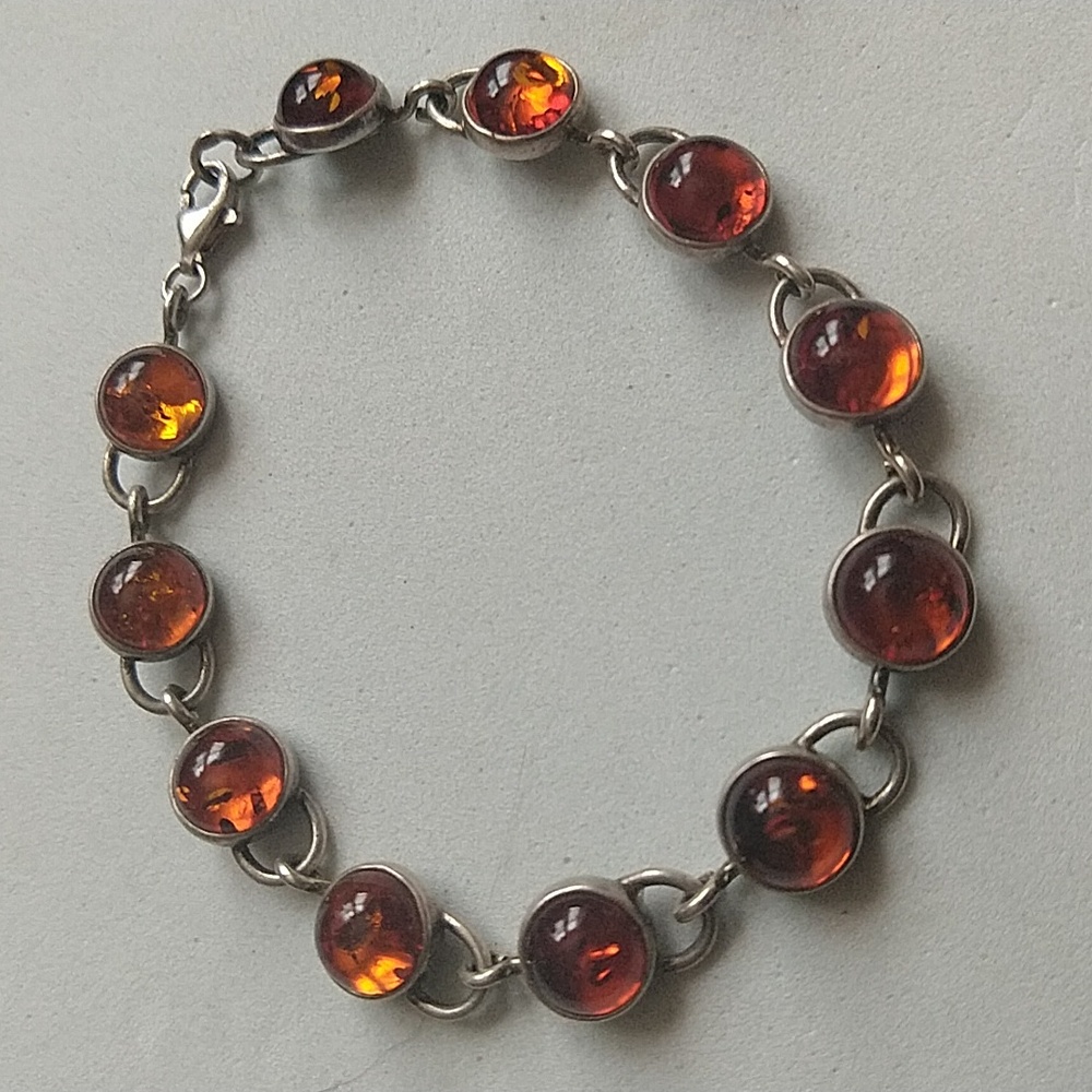 Baltic honey Amber round cabachon vintage bracelet sterling silver 925